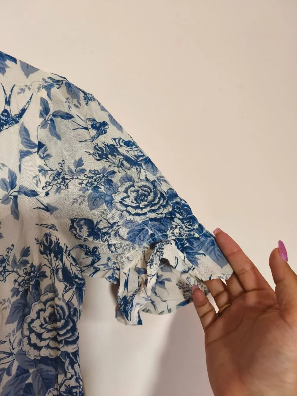 Reformation Constance Square Neck Smocked Puff Sleeve Top sz 4 Blue Toile Ivory